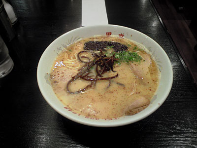 黒亭ラーメン